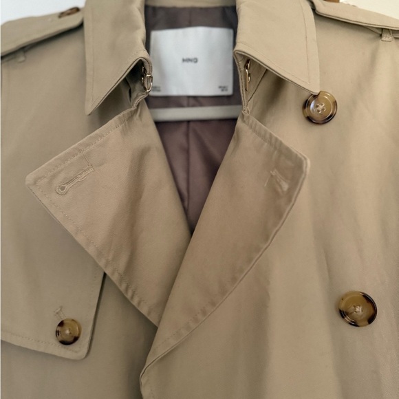 EUC-Mango Classic Tan Trench Coat- Sz small - Picture 4 of 9